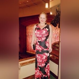 Venus Red & Black Floral Maxi Dress Intricate Lace Back Design Ruched Sides